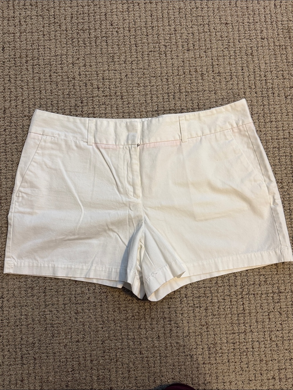 LOFT Women's Tailored 4“ Shorts